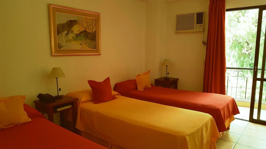 Altoparque Hotel סלטה מראה חיצוני תמונה