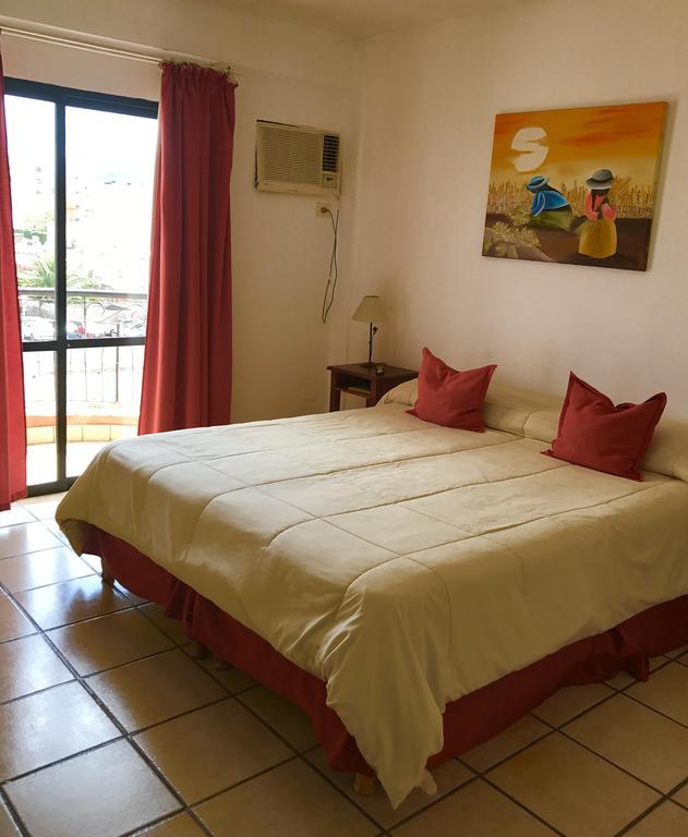 Altoparque Hotel סלטה מראה חיצוני תמונה